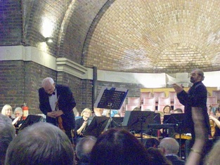 Acknowledging well earned applause from an appreciative audience A brilliant performance of the Mendelsohnn Violin Concerto on 4 Feb 2012